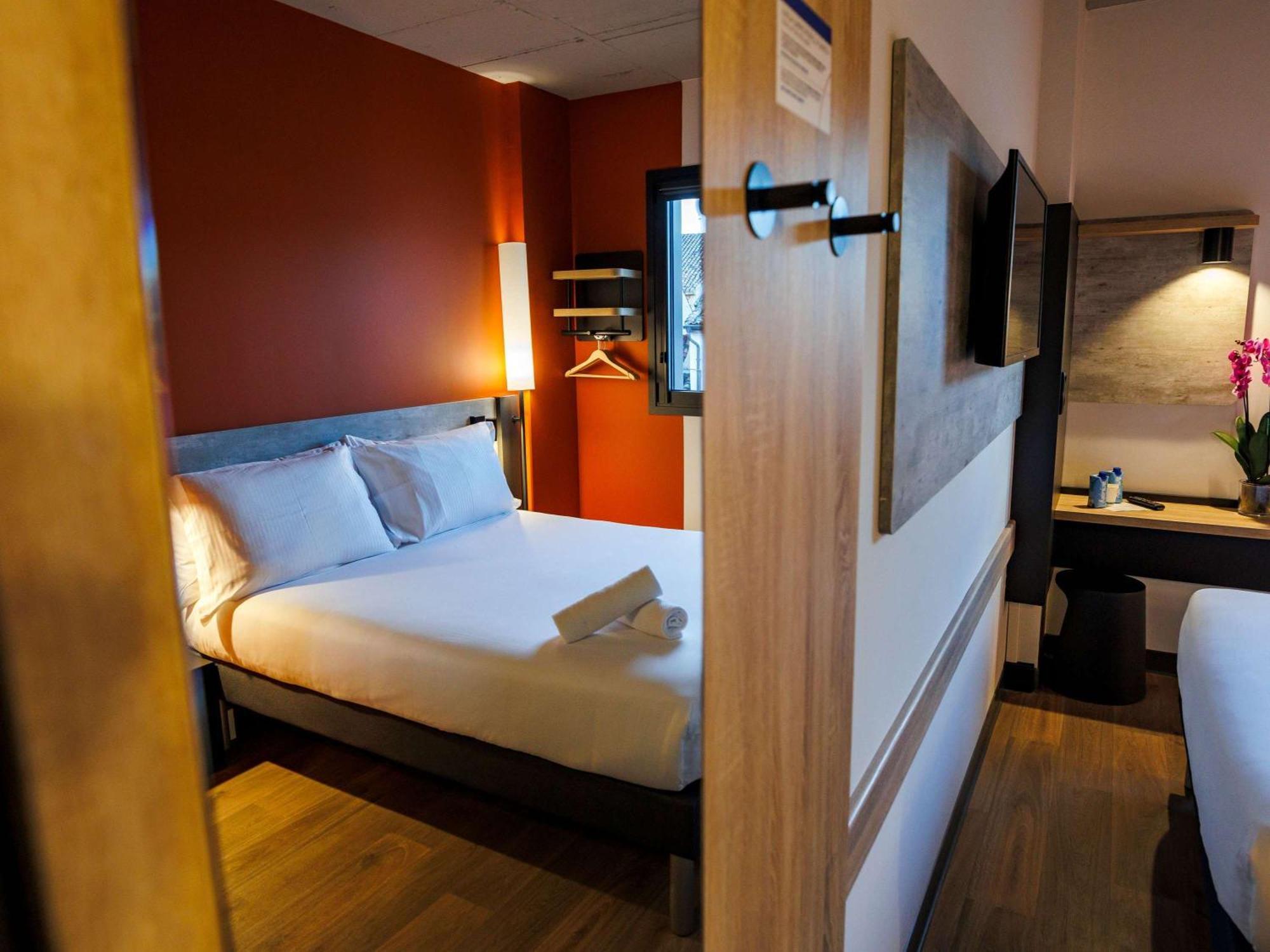 Ibis Budget Logrono Centro Dış mekan fotoğraf
