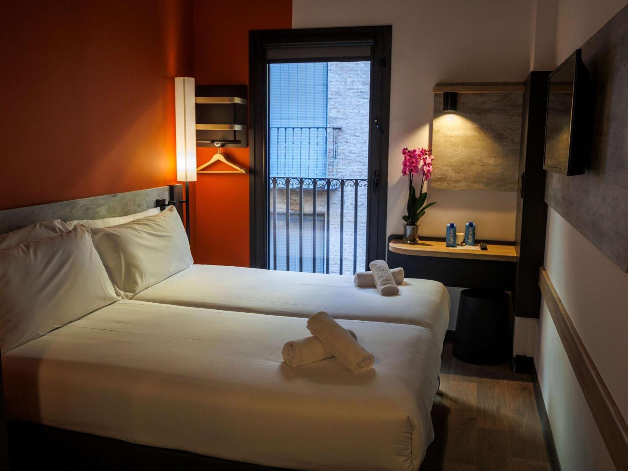 Ibis Budget Logrono Centro Dış mekan fotoğraf